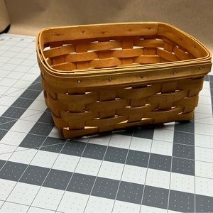 Longaberger Basket in great condition! 2001